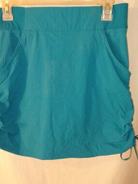 Columbia Women's Size Small Teal Omni-Shade Active Fit Jupe-Short Skort